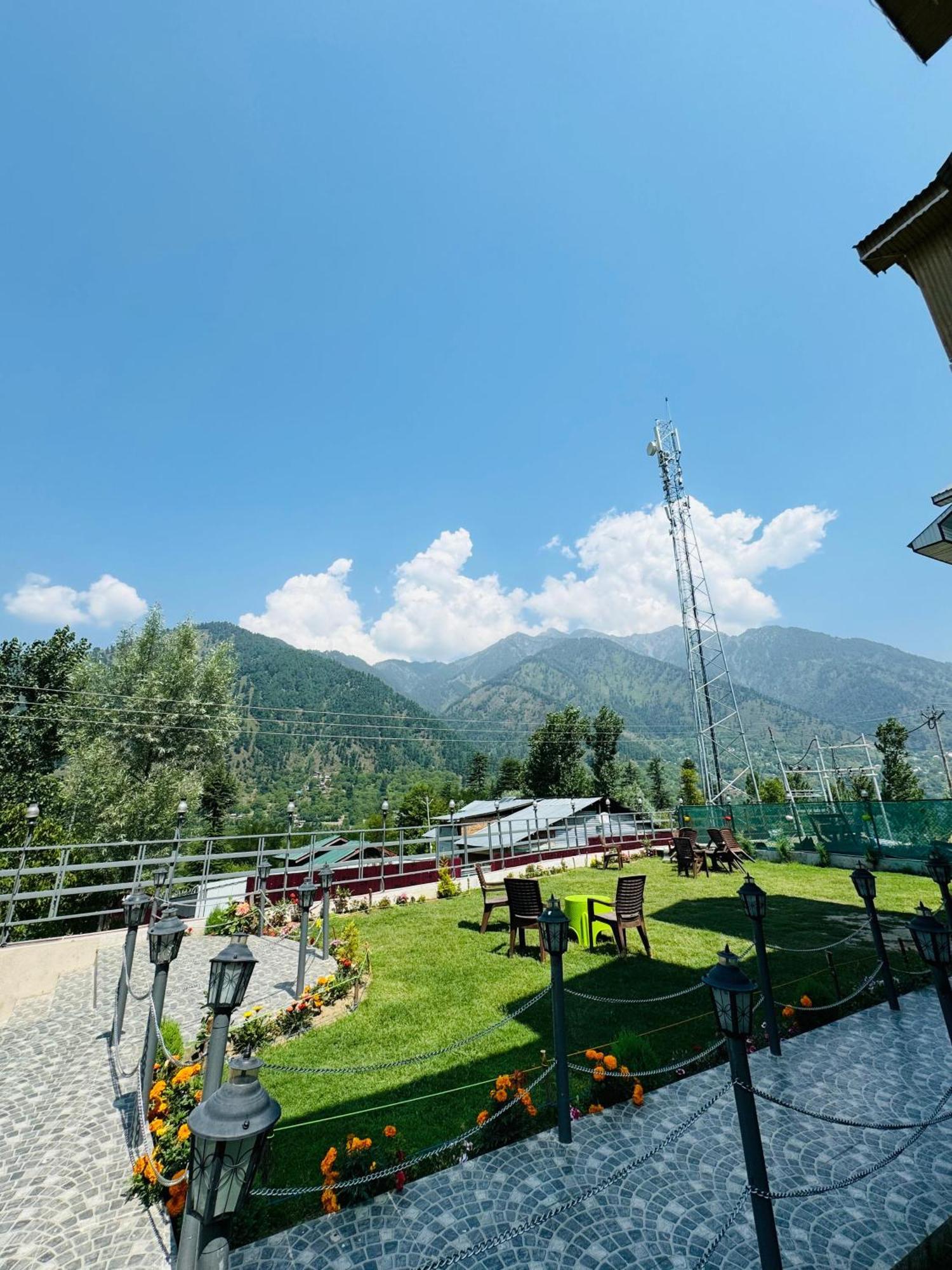 Frosty Mountain Resort Pahalgām 외부 사진